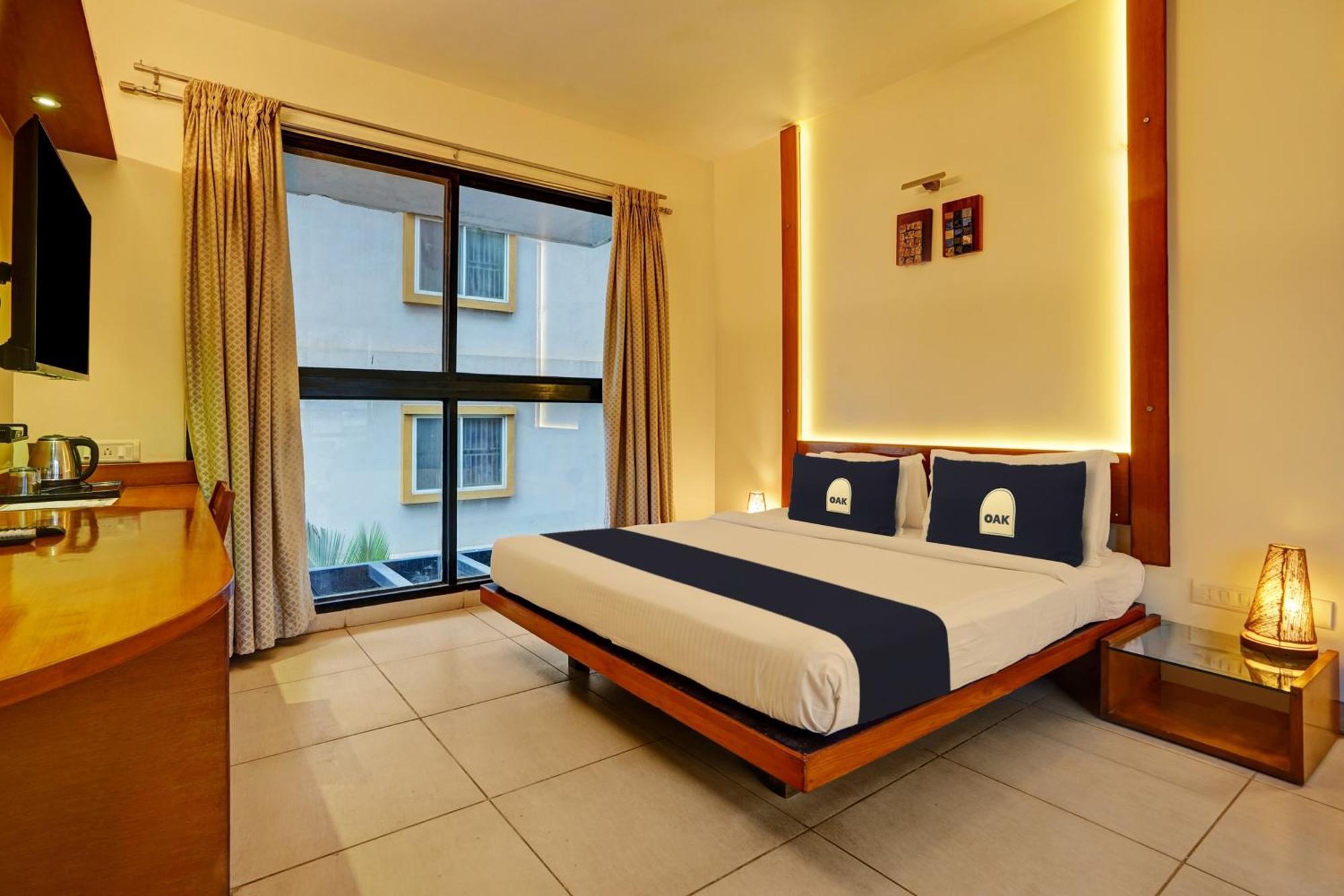 Astra Hotels & Suites - Marathalli Бангалор Экстерьер фото