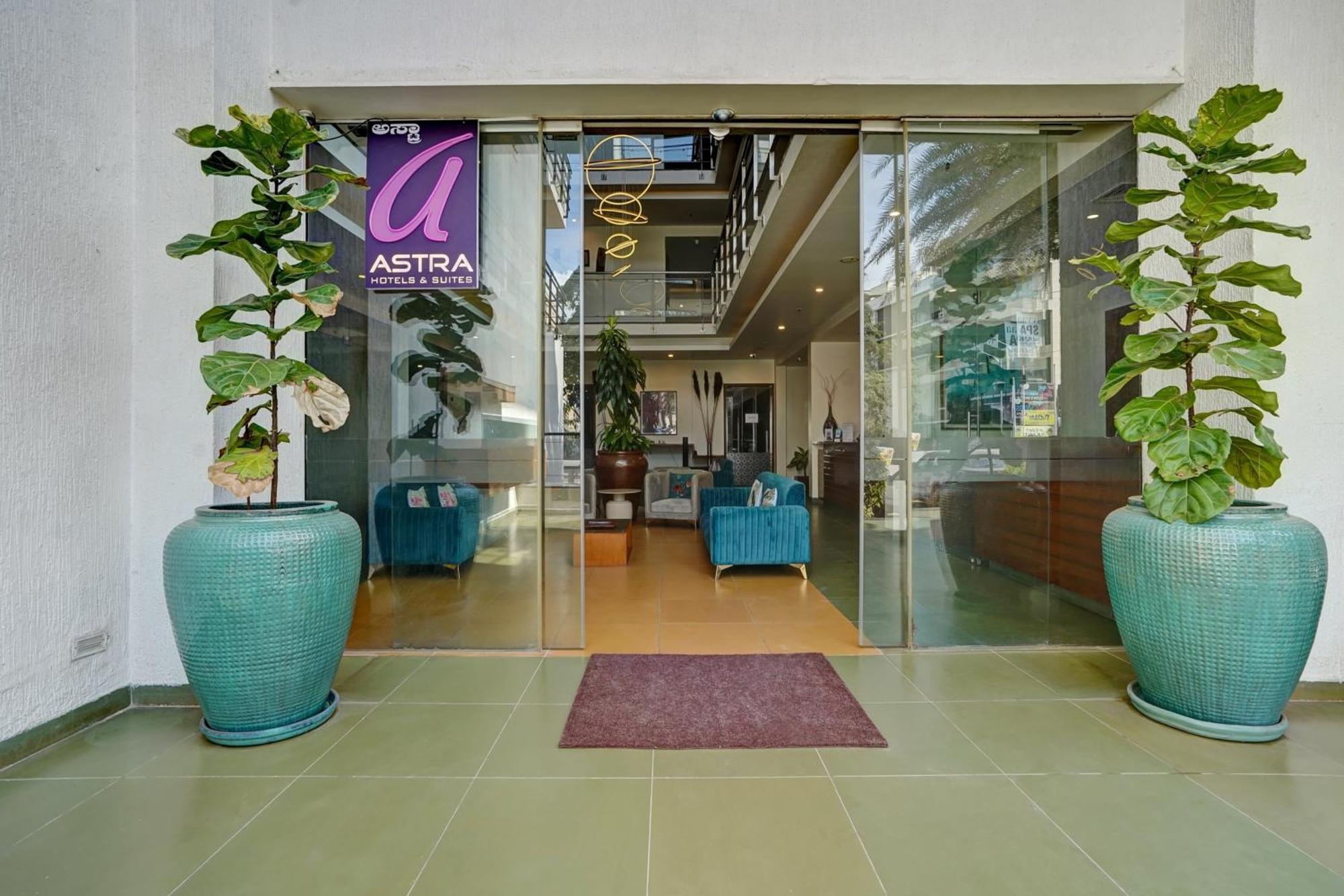Astra Hotels & Suites - Marathalli Бангалор Экстерьер фото